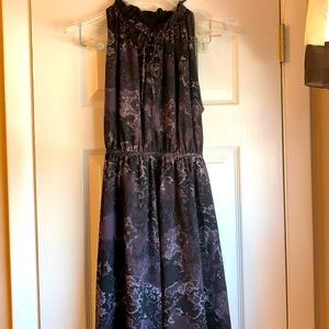 Converse Patterned Keyhole Dress